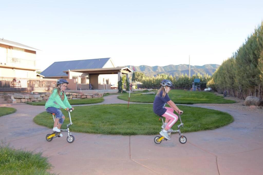 Tacit Shadow Resort Paradise Deluxe Suite, Gym, Coffee Bar, Hot-Tub, Free Laundry, Food Available Parowan Exterior photo