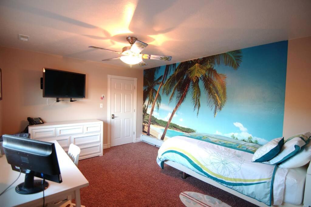 Tacit Shadow Resort Paradise Deluxe Suite, Gym, Coffee Bar, Hot-Tub, Free Laundry, Food Available Parowan Exterior photo