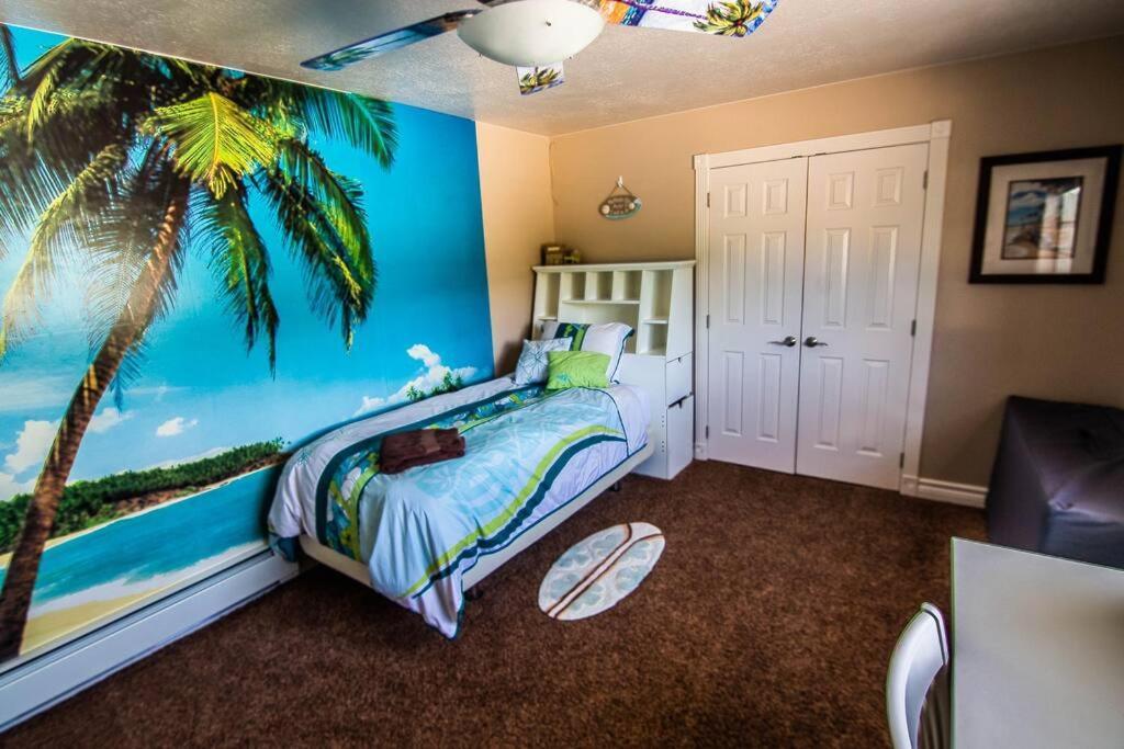 Tacit Shadow Resort Paradise Deluxe Suite, Gym, Coffee Bar, Hot-Tub, Free Laundry, Food Available Parowan Exterior photo