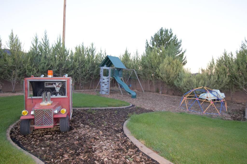 Tacit Shadow Resort Paradise Deluxe Suite, Gym, Coffee Bar, Hot-Tub, Free Laundry, Food Available Parowan Exterior photo