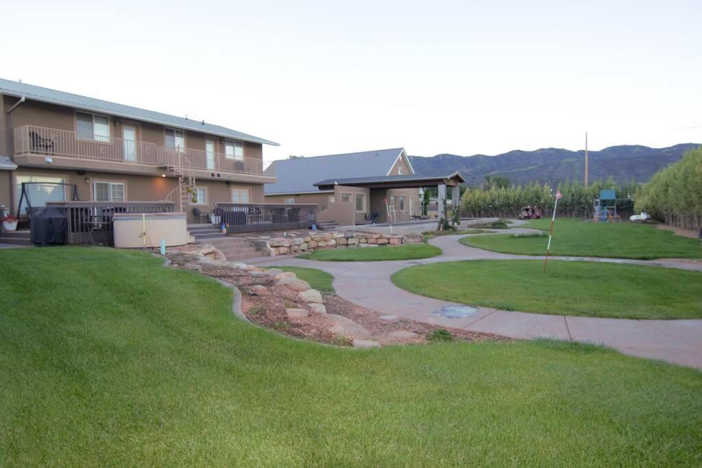 Tacit Shadow Resort Paradise Deluxe Suite, Gym, Coffee Bar, Hot-Tub, Free Laundry, Food Available Parowan Exterior photo
