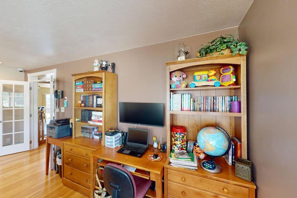 Tacit Shadow Resort Paradise Deluxe Suite, Gym, Coffee Bar, Hot-Tub, Free Laundry, Food Available Parowan Exterior photo