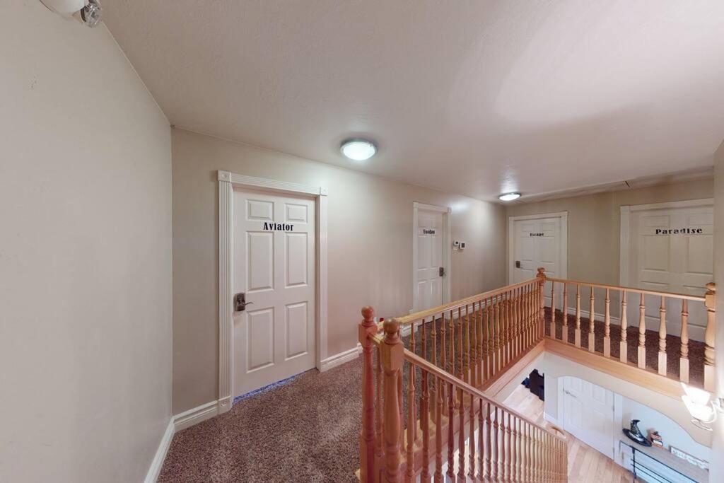 Tacit Shadow Resort Paradise Deluxe Suite, Gym, Coffee Bar, Hot-Tub, Free Laundry, Food Available Parowan Exterior photo